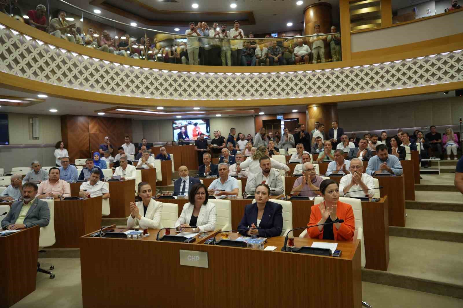 Antalya B&uuml;y&uuml;kşehir Belediyesi&rsquo;ne vekaleten B&uuml;şra Dirgen &Ouml;zdemir se&ccedil;ildi
