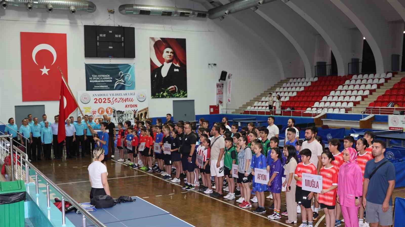 Anadolu Yıldızlar Ligi Masa Tenisi M&uuml;sabakaları Aydın&rsquo;da başladı
