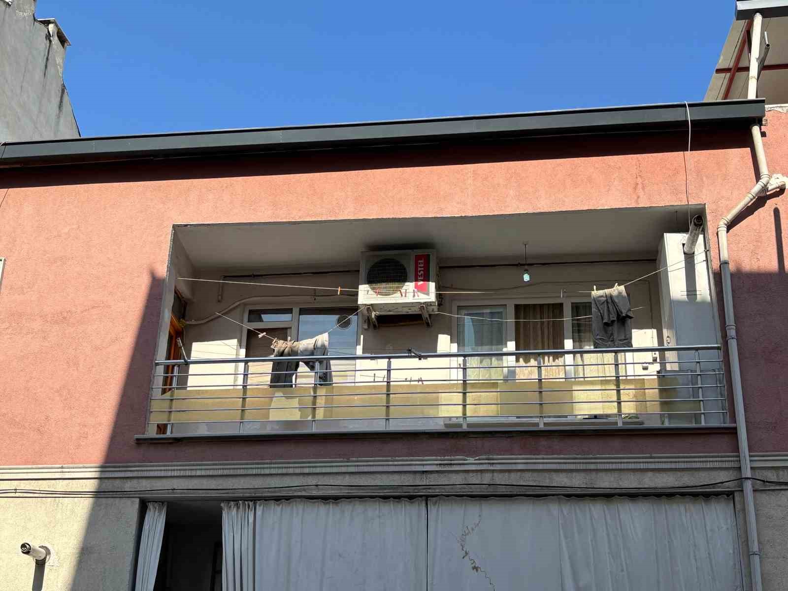 Bağcılar’da şüpheli ölüm: Misafir olarak gittiği evde ölü bulundu