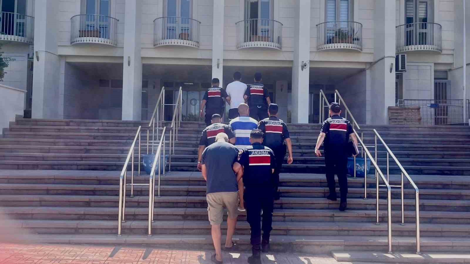 Bodrum’da uyuşturucu operasyonunda 3 gözaltı