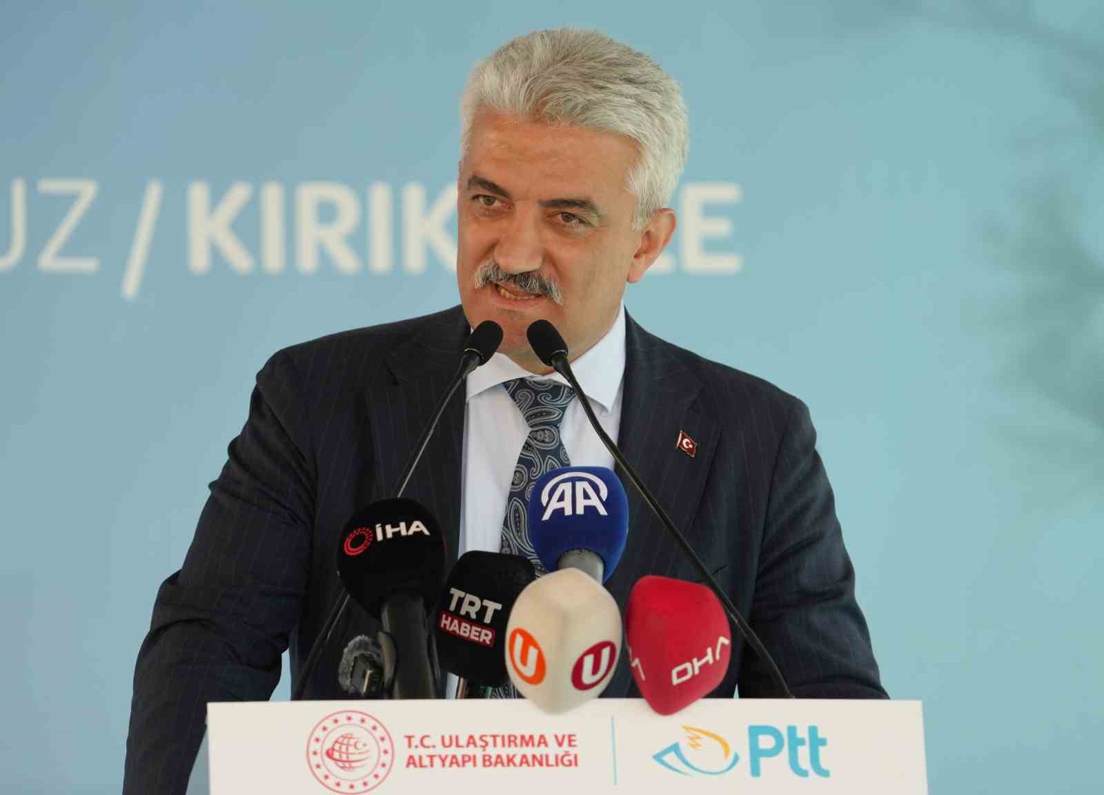 Bakan Uraloğlu: "PTT, bir dünya markası olma yolunda"
