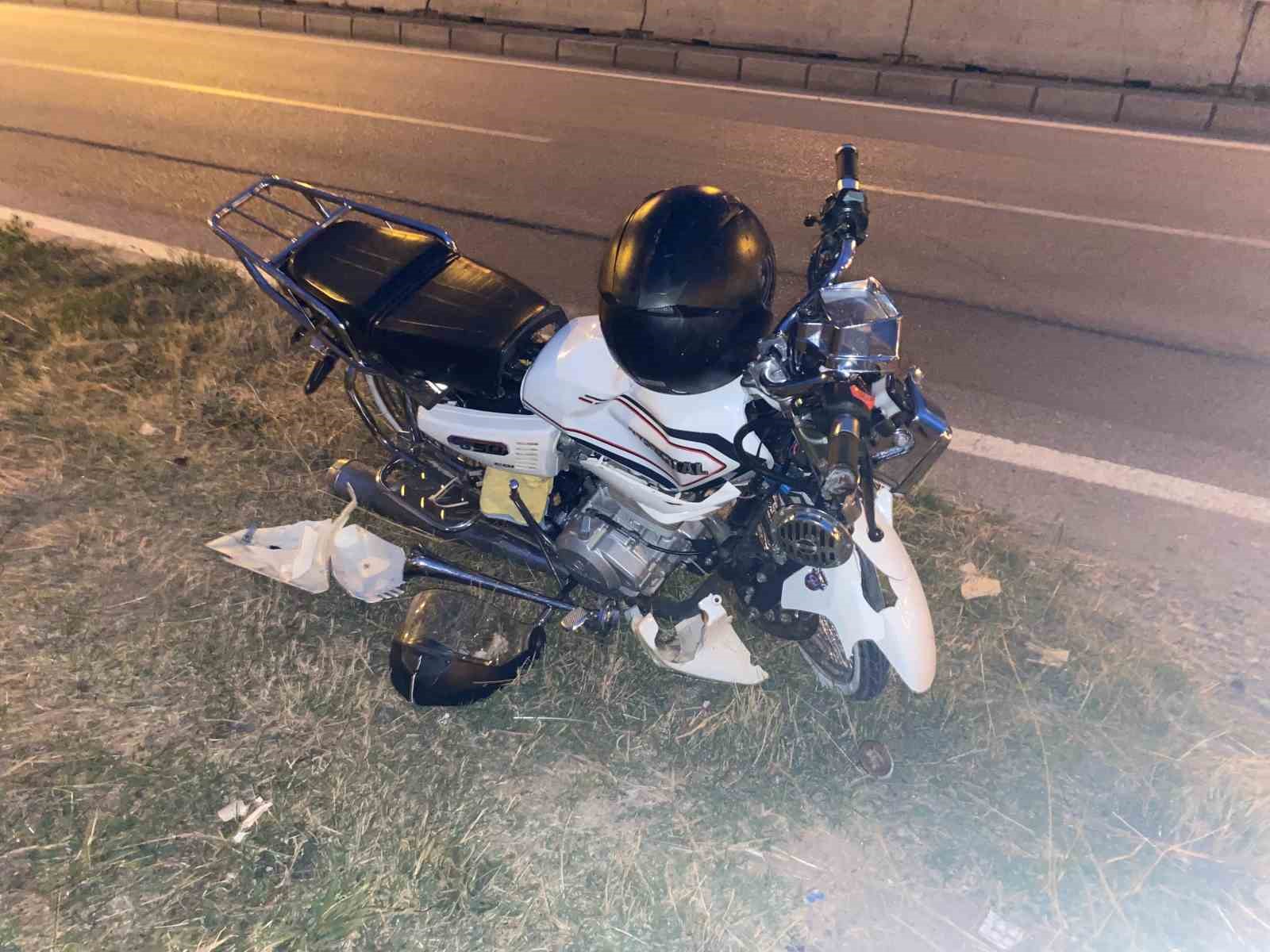 Samsun’da otomobil motosikletle çarpıştı: 1 yaralı