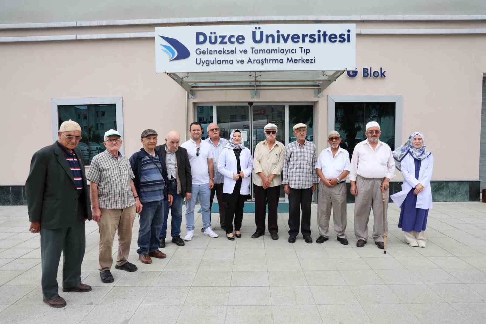 Huzurevi sakinleri farklı bir gün yaşadı
