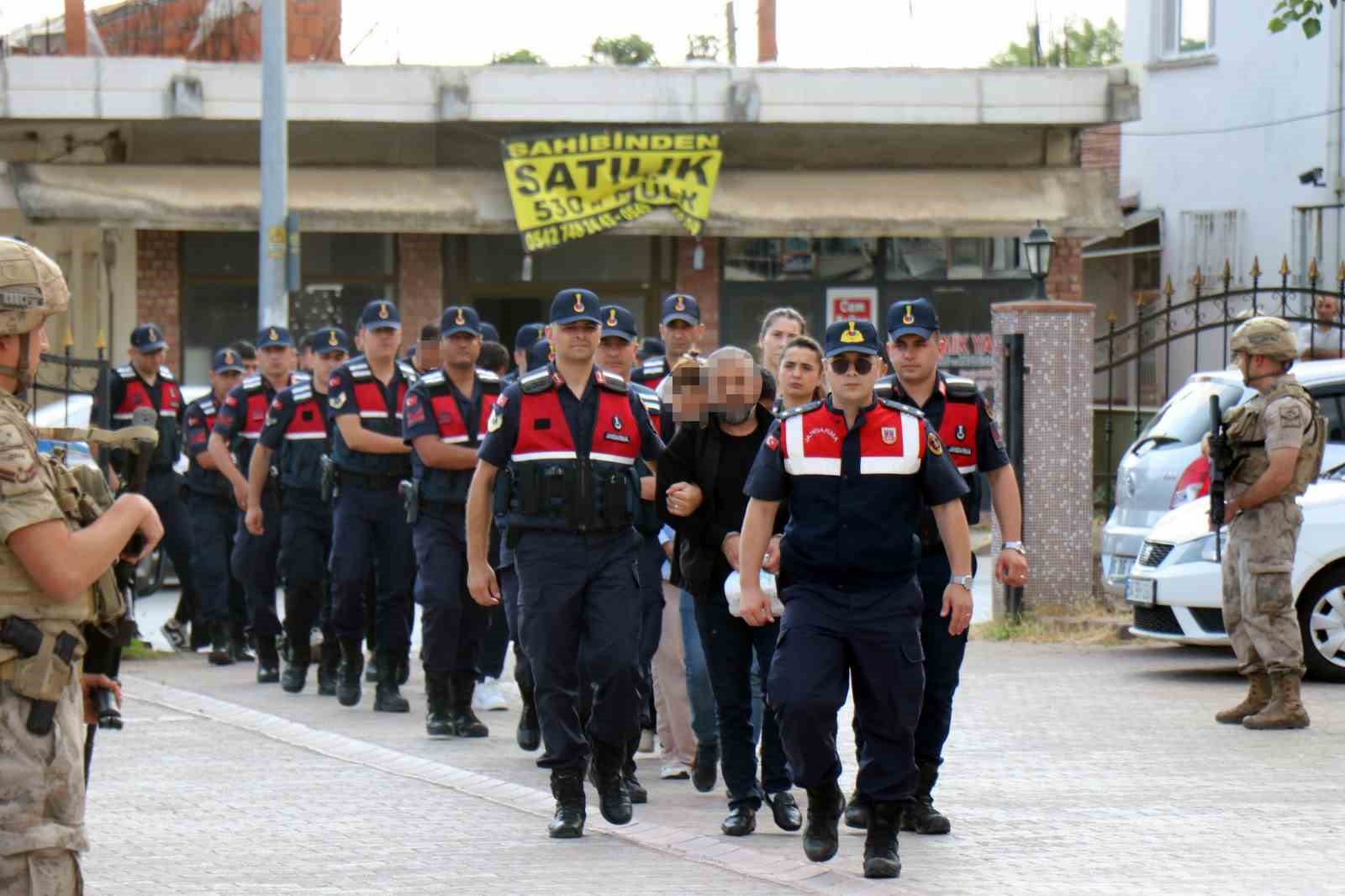 Sakarya’da araç dolandırıcılığı operasyonunda 6 tutuklama

