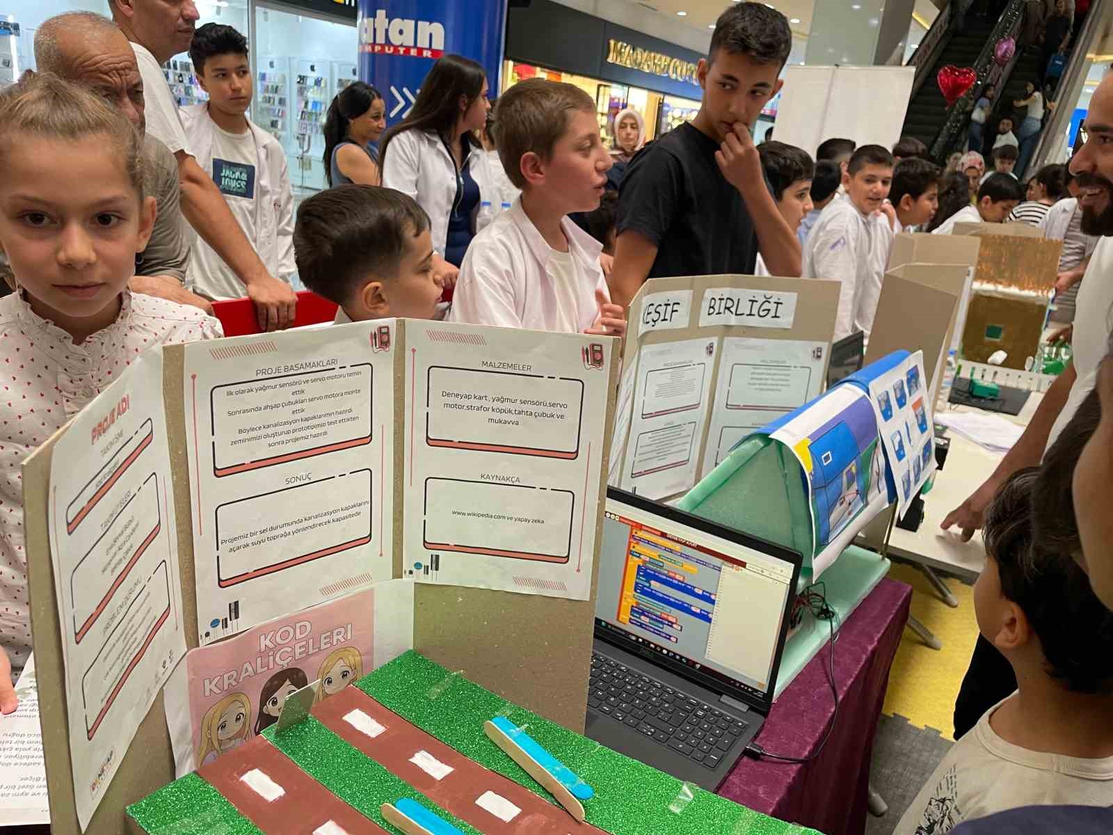 Mardian Mall’da deneyap şenliği büyük ilgi gördü