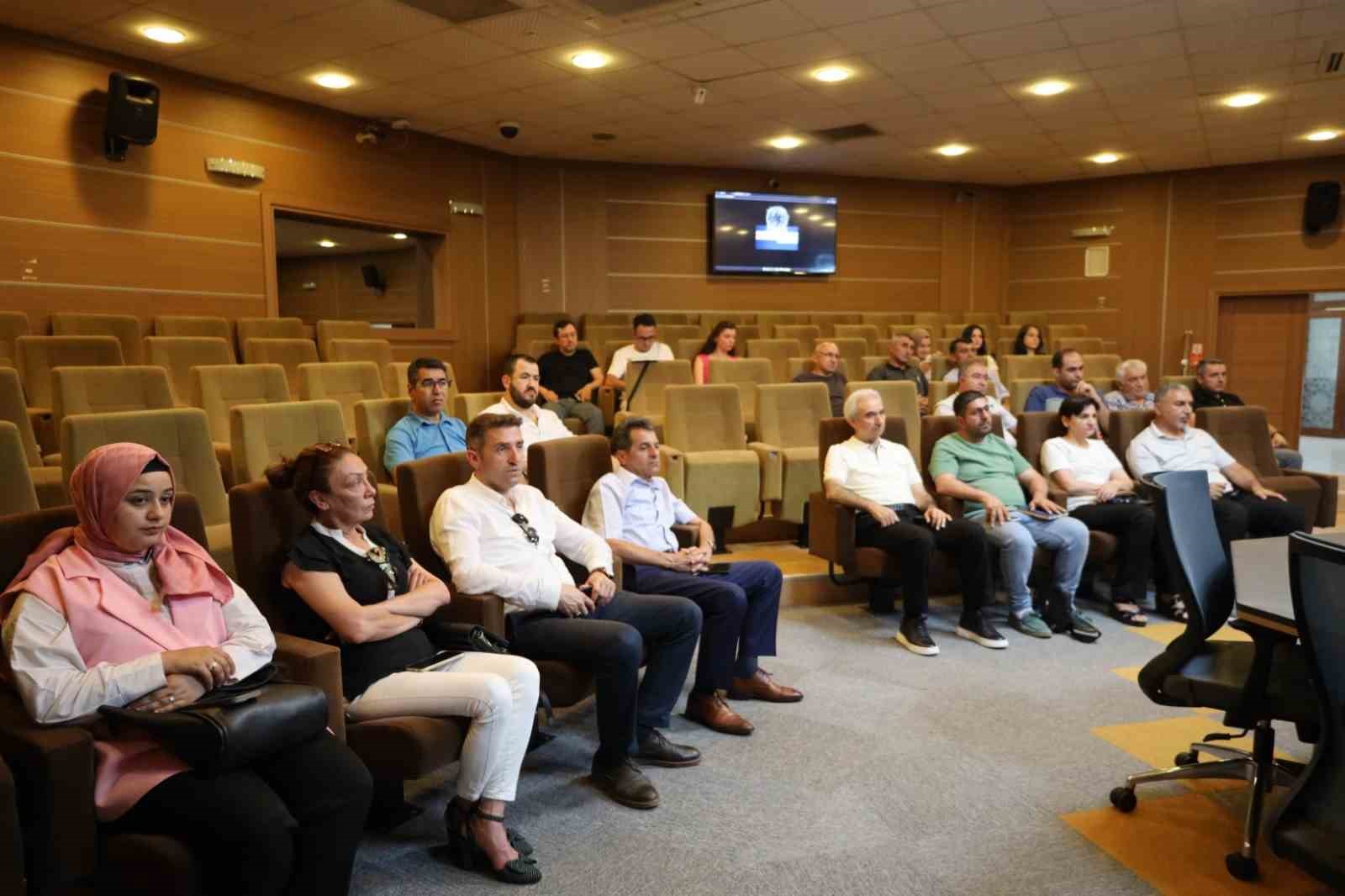 E-Okul uygulaması yaygınlaşıyor
