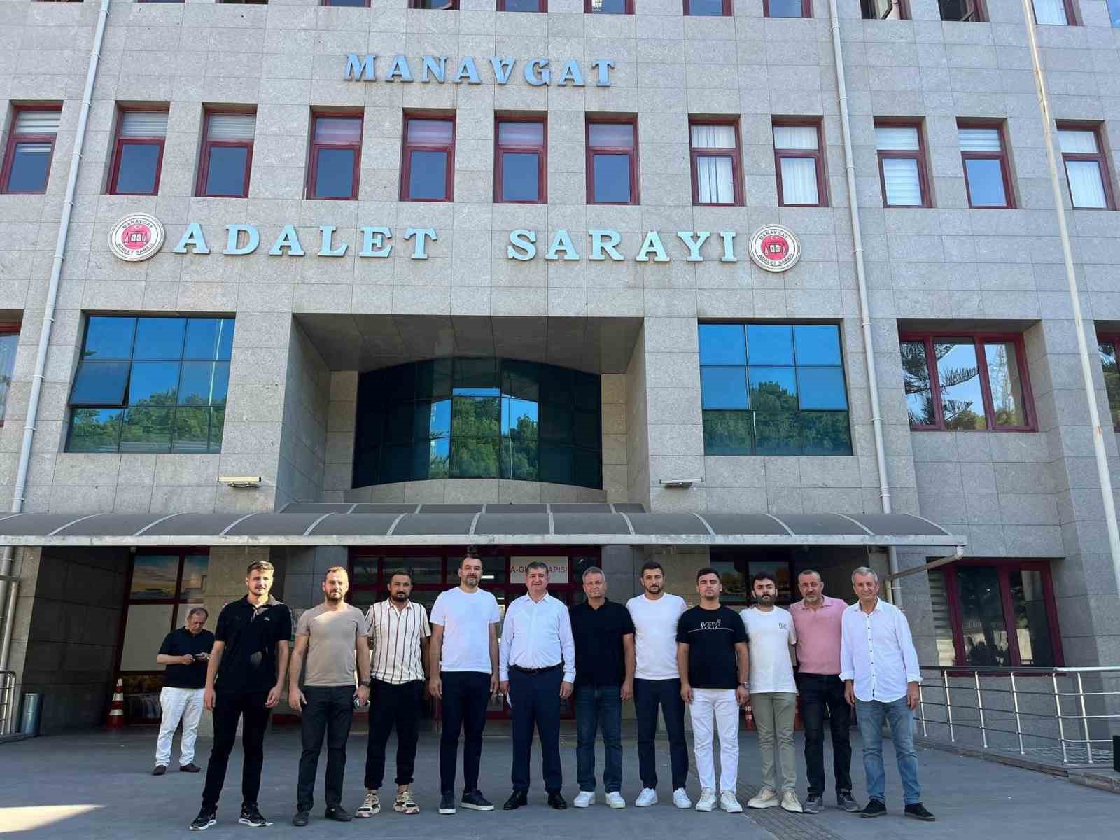 Manavgat Belediyesi’nde istifa eden meclis üyeleri yerine yedekleri davet edildi