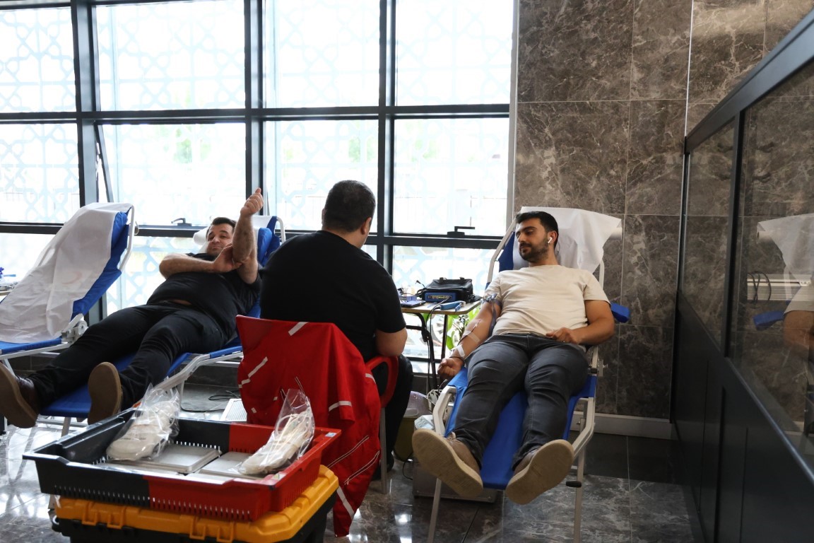 Kartepe&rsquo;de kan bağışı kampanyası
