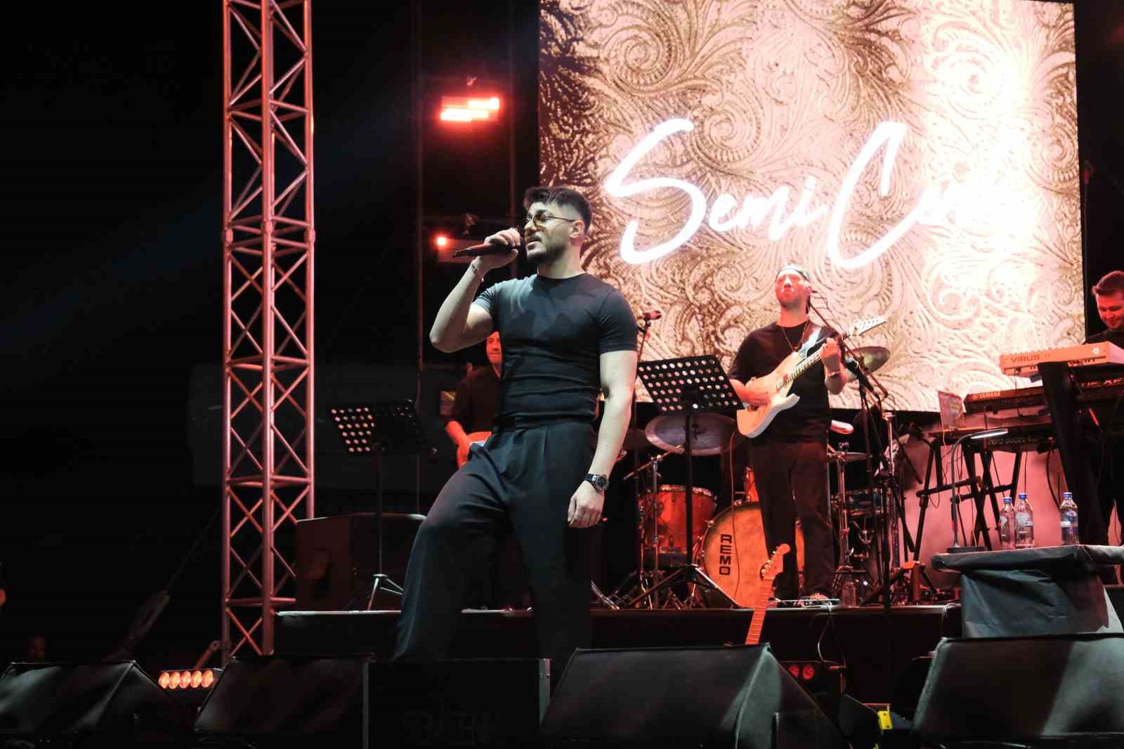 Sivrihisar’da unutulmaz gece yaşattılar