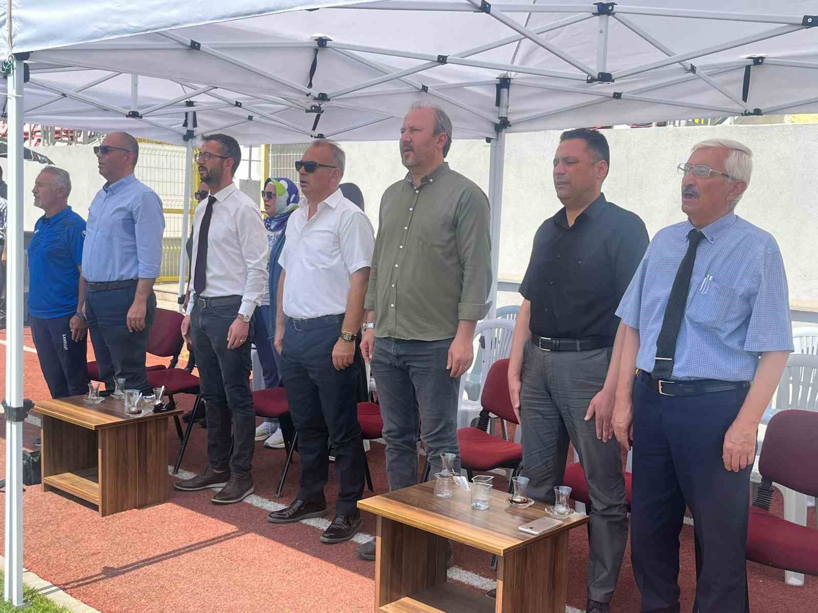 Nejat Tülek Junior CUP futbol turnuvası ödül töreniyle son buldu