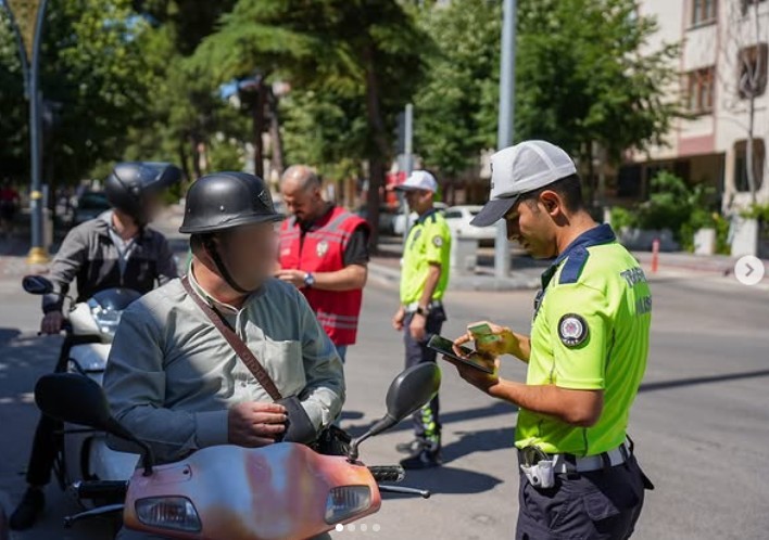 Isparta’da motosiklet denetiminde 137 sürücüye ceza