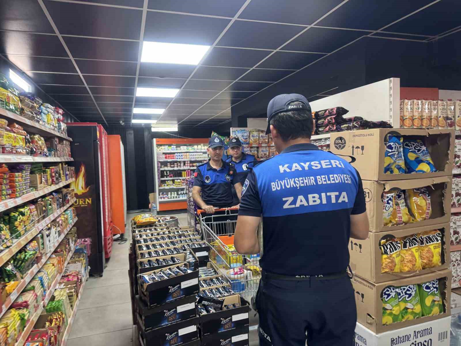 Kayseri Büyükşehir Zabıta’dan marketlere sıkı denetim