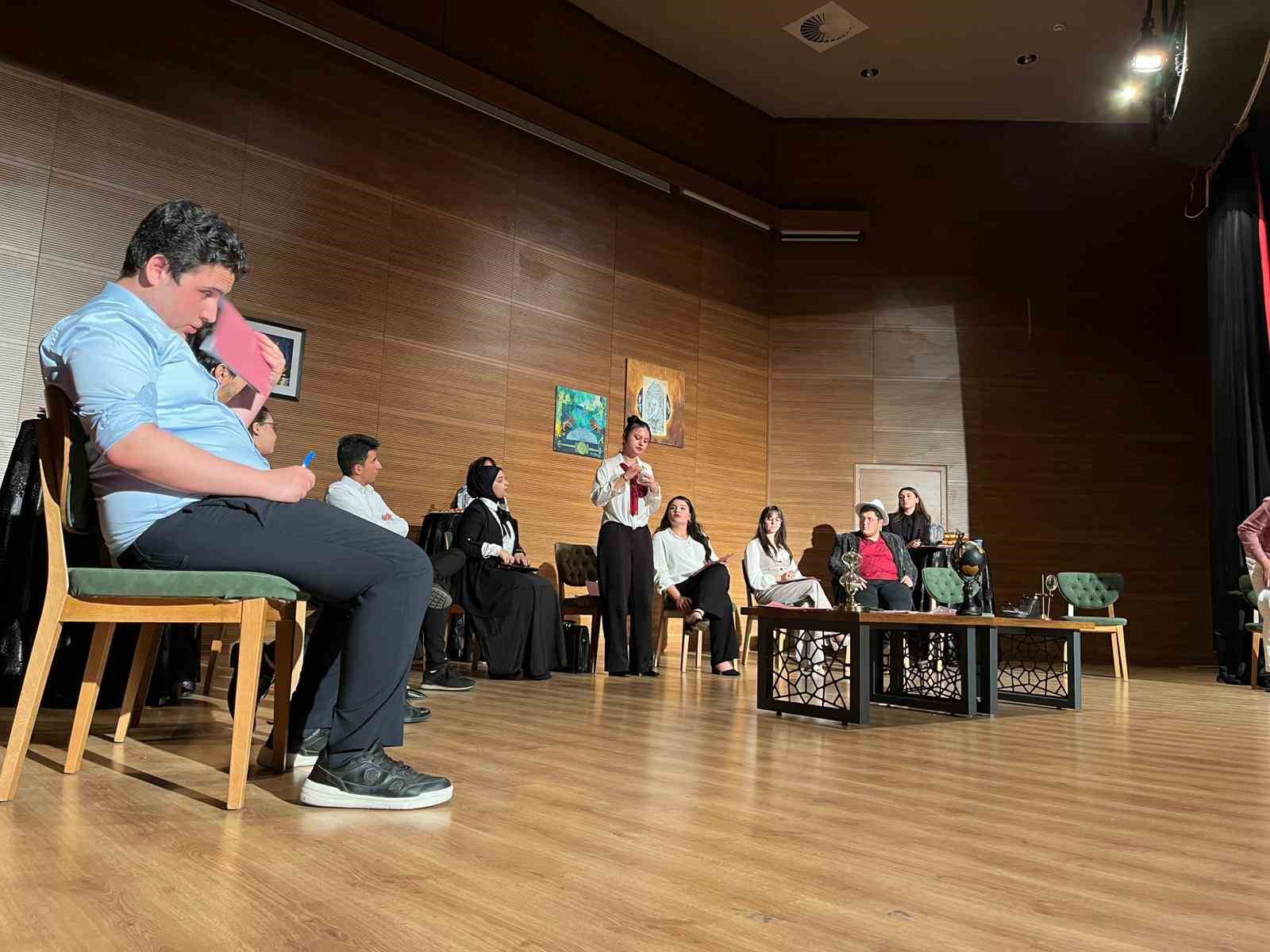 Melikgazi’den kültür sanata destek