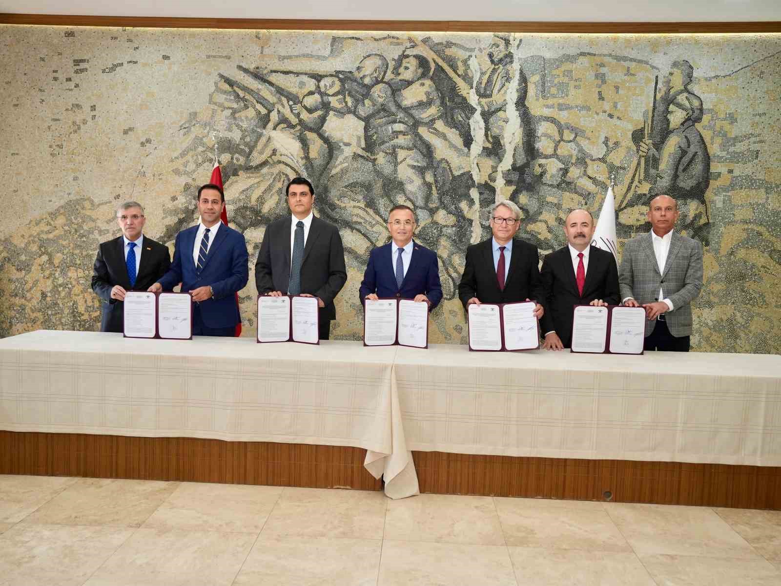 Başkan Yılmaz’dan Dülük Antik Kenti kazı çalışmalarına önemli destek