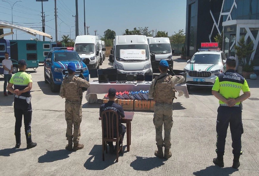 Sakarya merkezli dev dolandırıcılık çetesi çökertildi: 150 milyonluk vurgun, 1.2 milyar TL’lik mal varlığına el konuldu