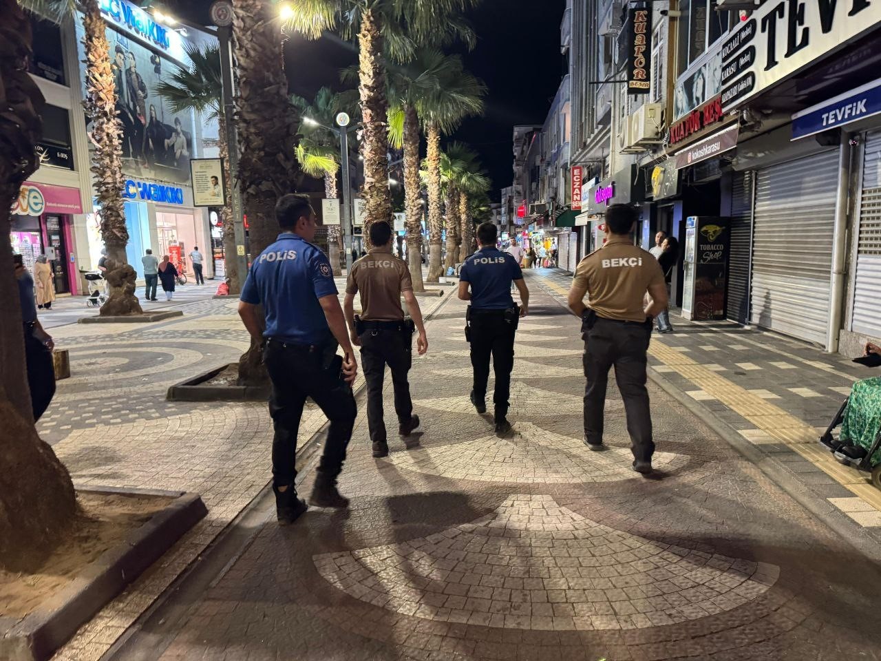 Karasu’da ‘Huzur Uygulaması’nda uyuşturucu ele geçirildi: 2 gözaltı