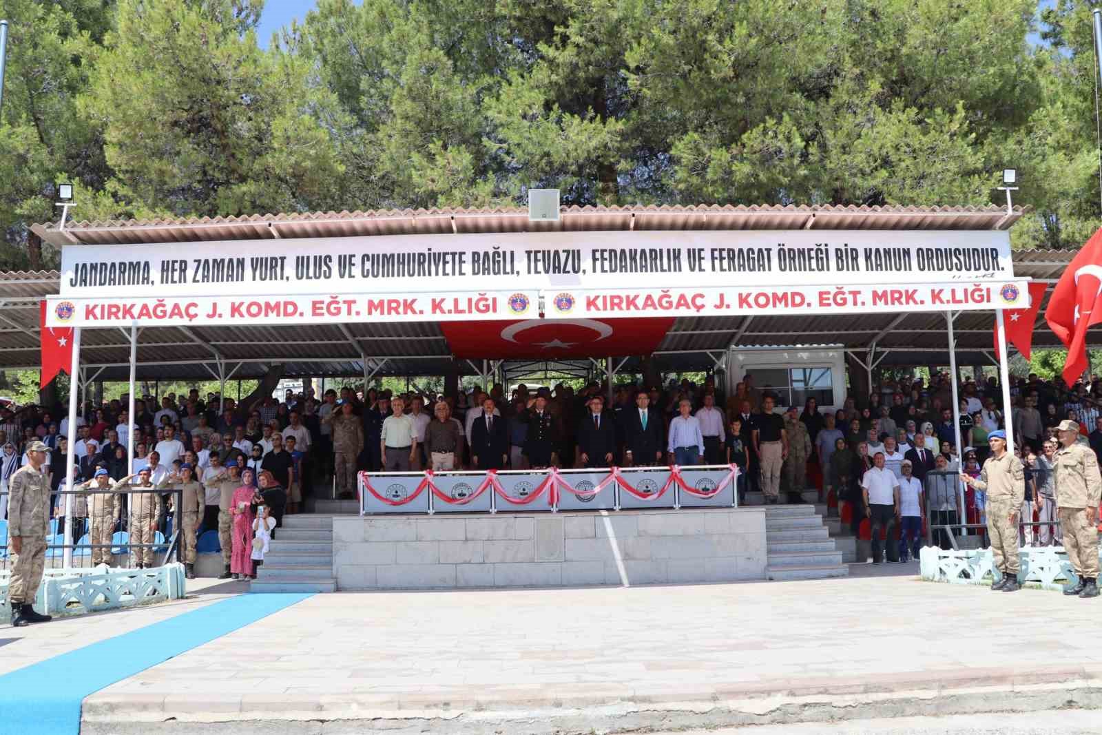 Kırkağa&ccedil;&rsquo;ta 38. d&ouml;nem uzman erbaşlar yemin etti
