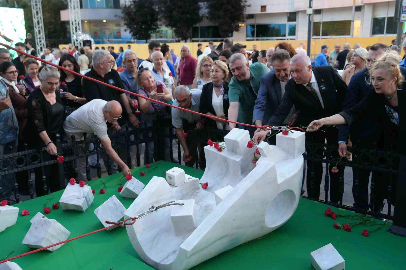 Srebrenitsa Katliamı’nın 30’uncu yılında Kartal’da anma töreni düzenlendi