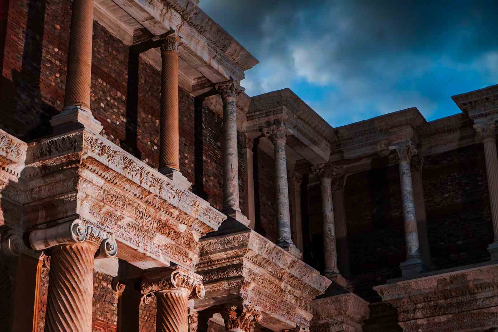 AK Parti’li Baybatur: "Sardes ve Bintepeler UNESCO Listesinde"