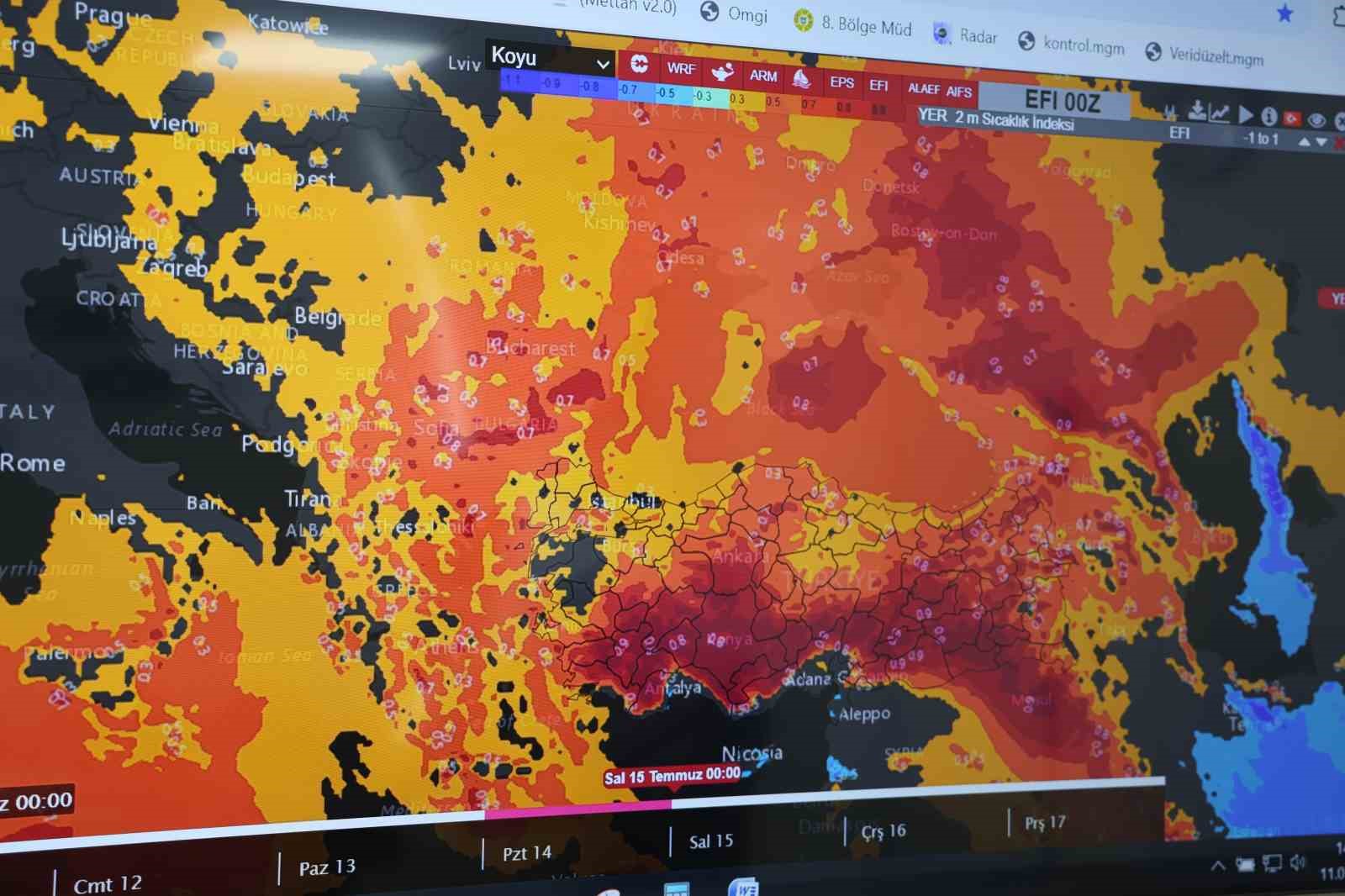 Bunaltıcı sıcaklık bazı b&ouml;lgelerde yerini yağışa bırakacak
