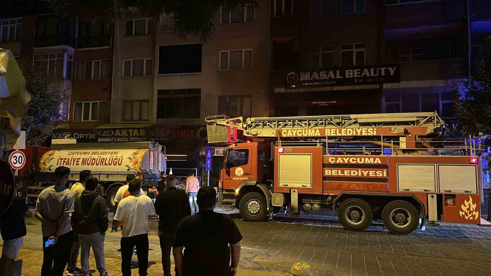 Çaycuma’da işyerinde çıkan yangın korkuttu
