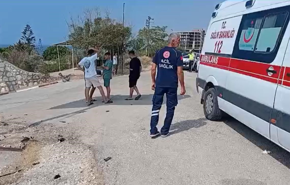Otomobiliyle kaza geçiren polis, hayatını kaybetti
