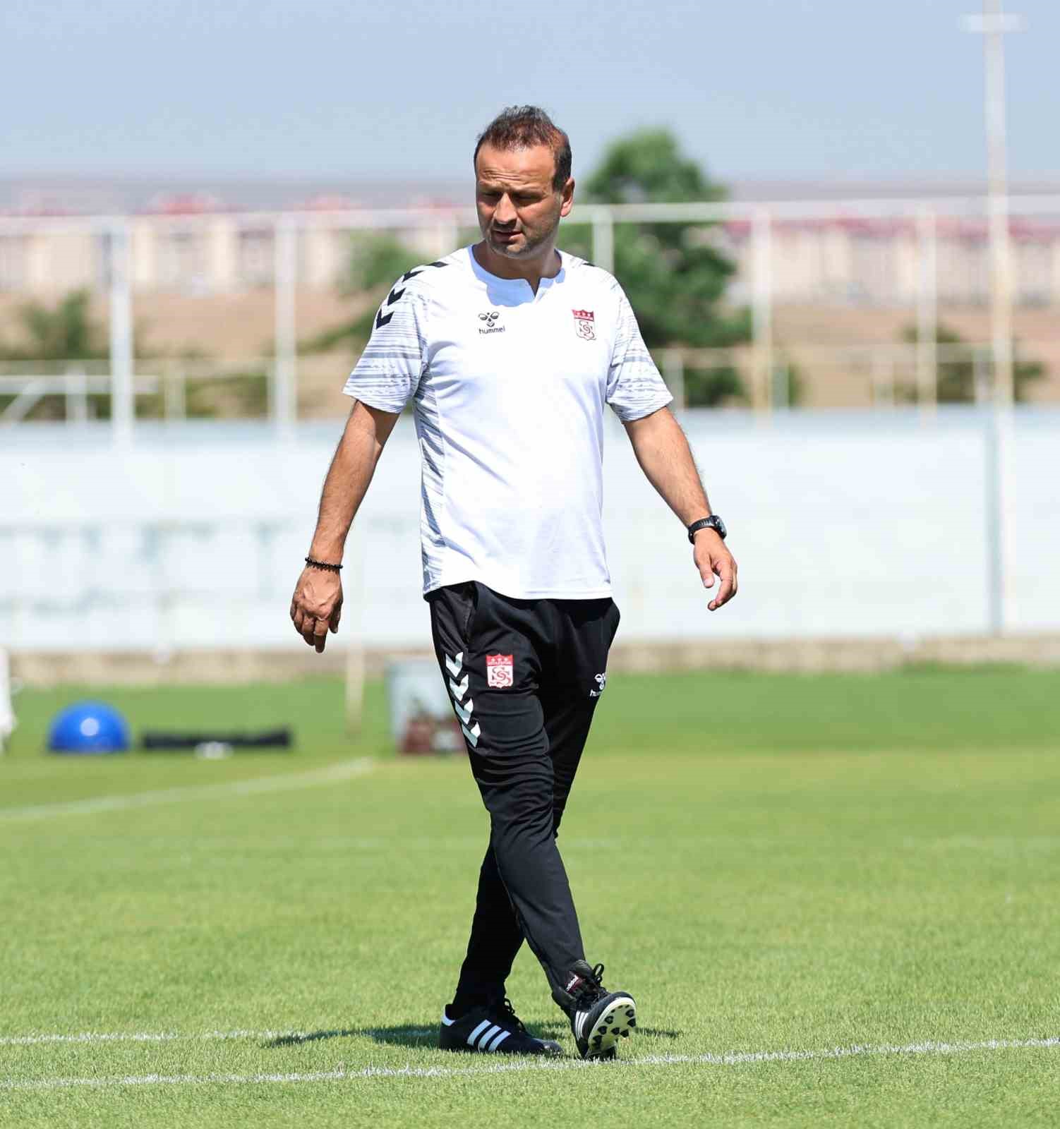 Sivasspor, yeni sezon hazırlıklarını sürdürdü
