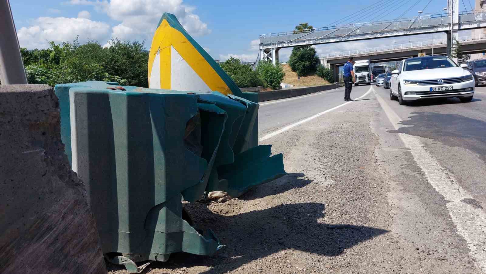 Samsun&rsquo;da kamyon ile otomobil &ccedil;arpıştı
