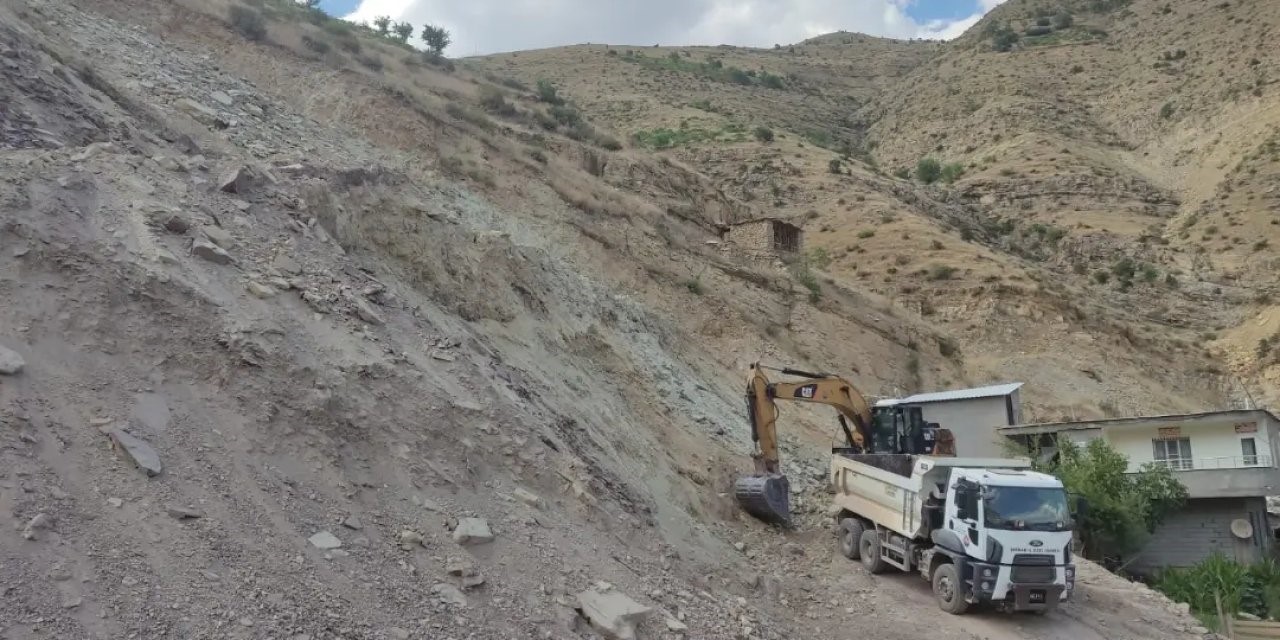 Şırnak’ta heyelan riski bulunan bölgede çalışma başladı