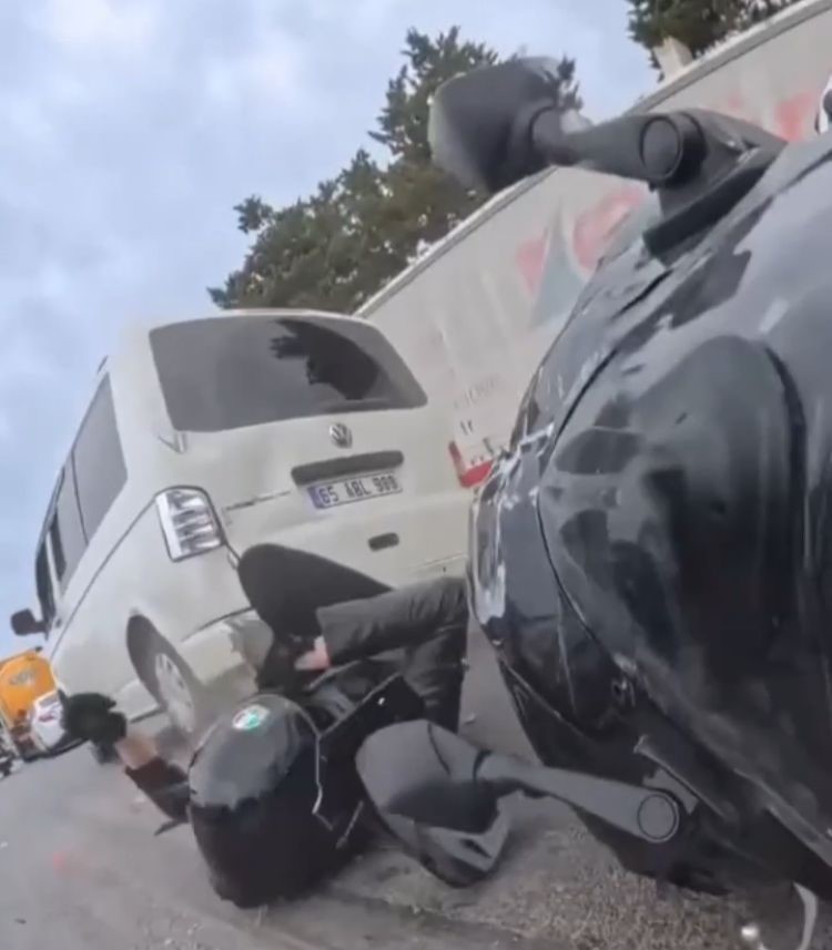 Motosikletlilerin kaza anlar kamerada
