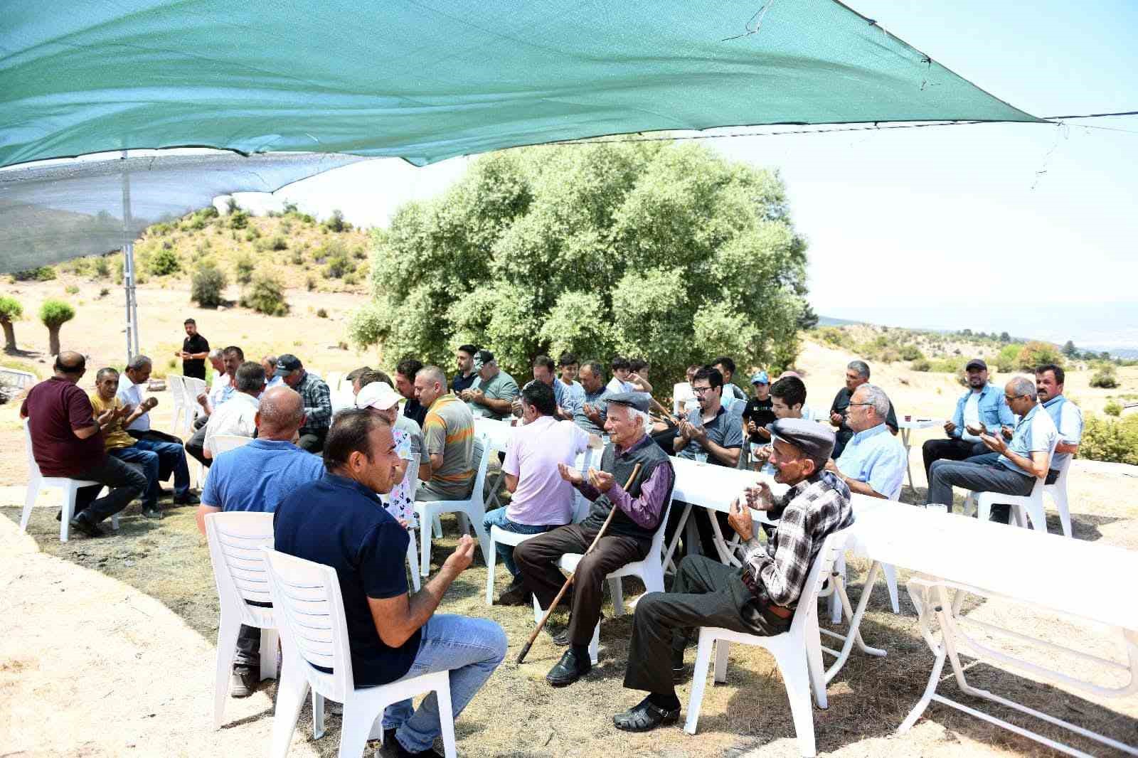 Beypazarı’nda vatandaşlar yağmur duasına çıktı