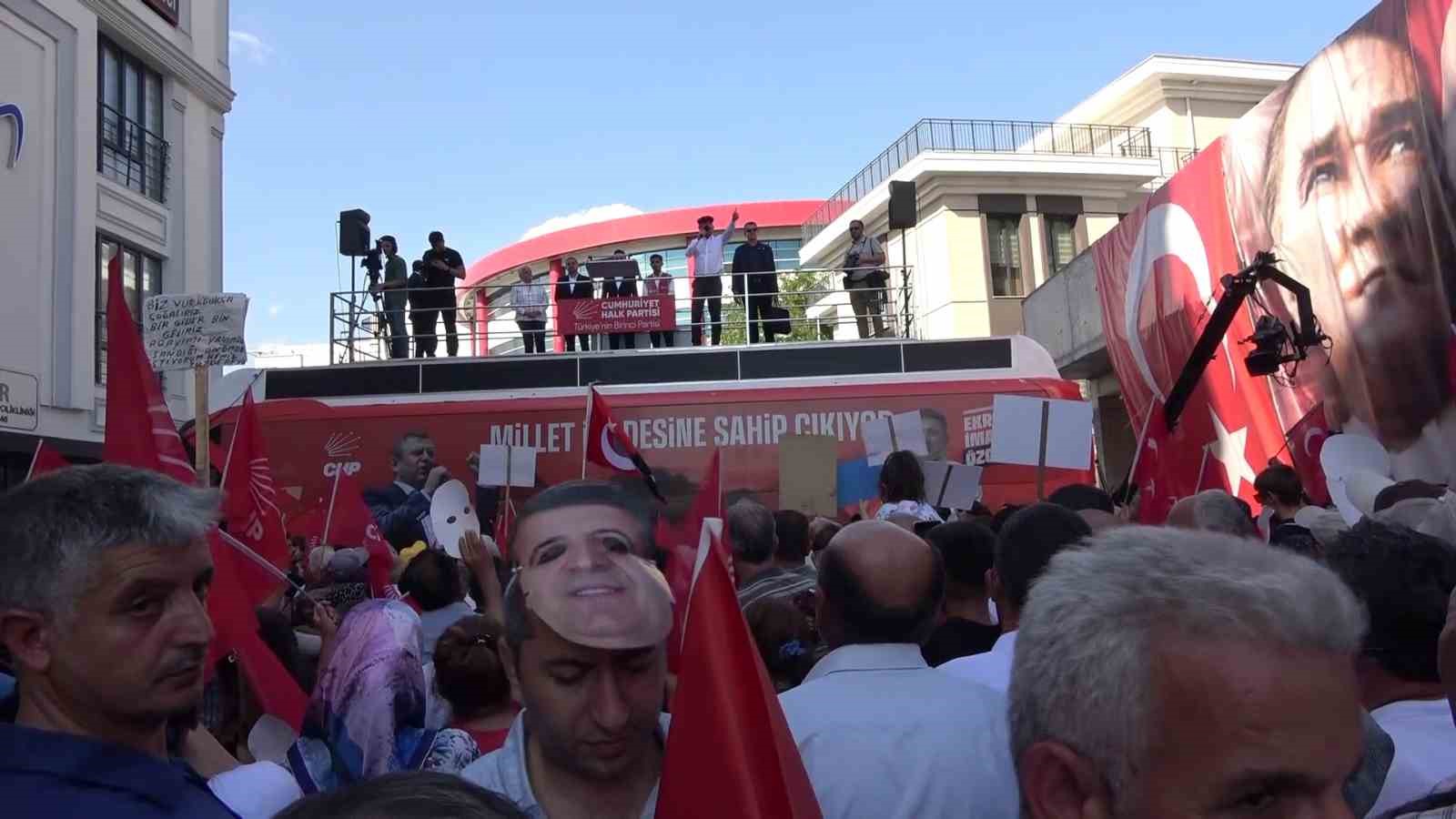 CHP Genel Başkanı Özel: "Abdurrahman Tutdere suçsuzdur, namusumuz kadar kefiliz"