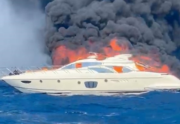 Türkbükü’nde lüks motoryattaki yangında 1,5 milyon dolarlık zarar
