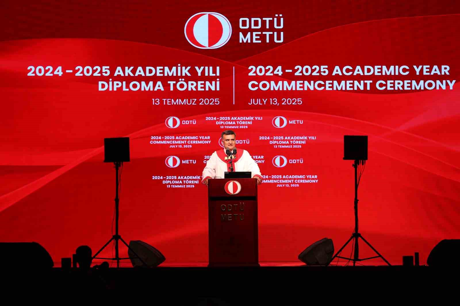 ODTÜ Rektörü Prof. Dr. Yozgatlıgil: "Dünyada bir ODTÜ mezunu, izini projelerle, fikirlerle ve bir insana dokunarak bırakır"