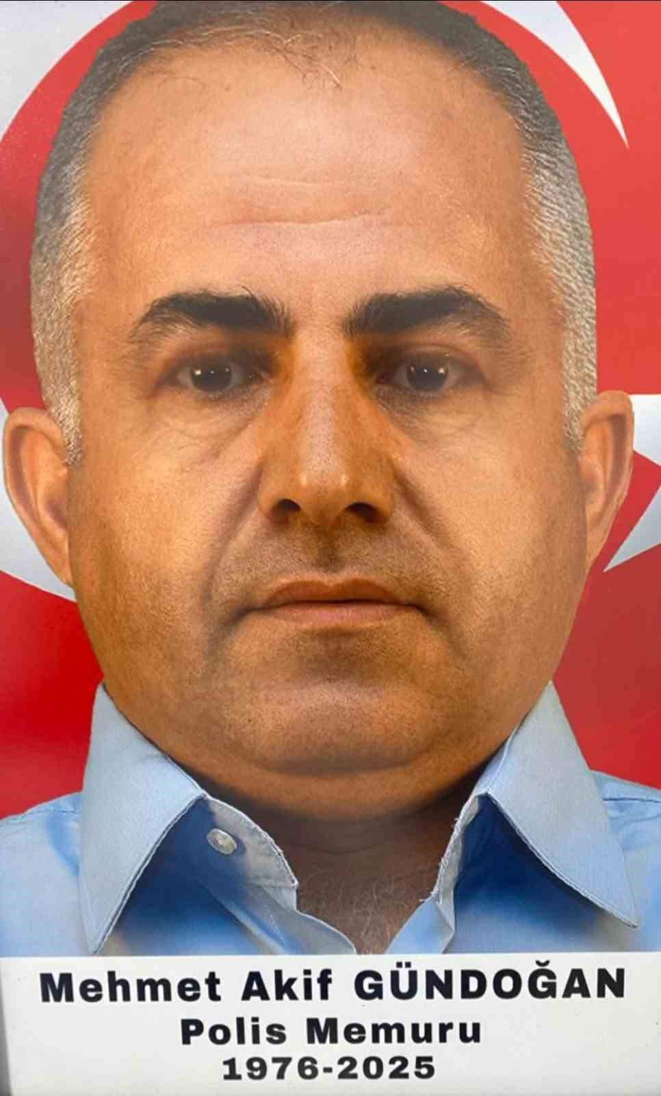Polis memuru kaza kurşunuyla hayatını kaybetti
