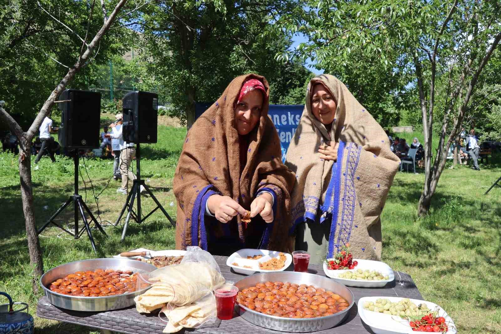 Erzurum’da imece usulü festival