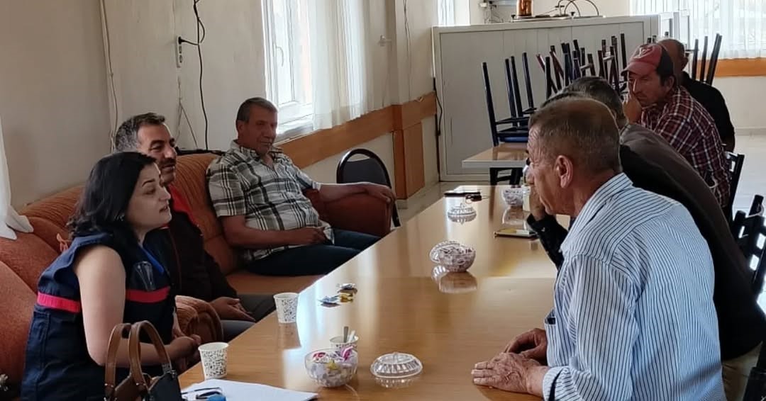 Doğubayazıt&rsquo;ta &ccedil;ift&ccedil;ilerle tarım sayımı konuşuldu
