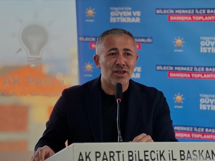 Merkez İl&ccedil;e Danışma Meclisi&rsquo;nde teşkilat ruhu &ouml;ne &ccedil;ıktı
