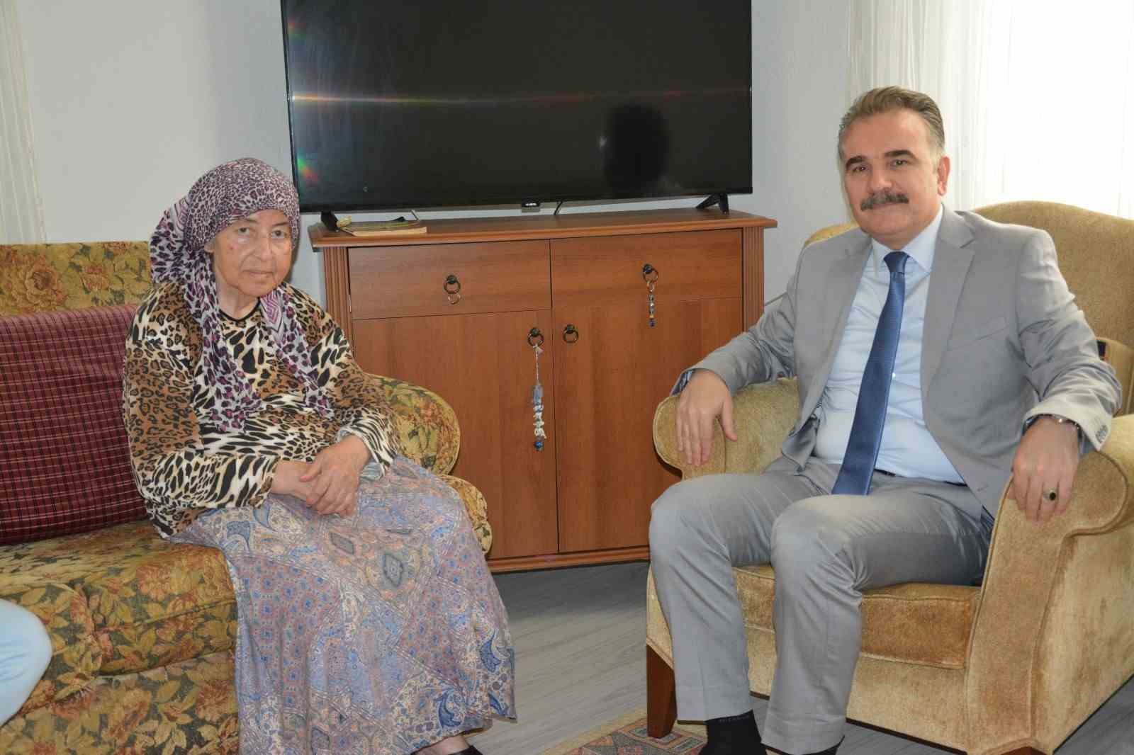 Kaymakam Odabaş’tan şehit annelerine anlamlı ziyaret