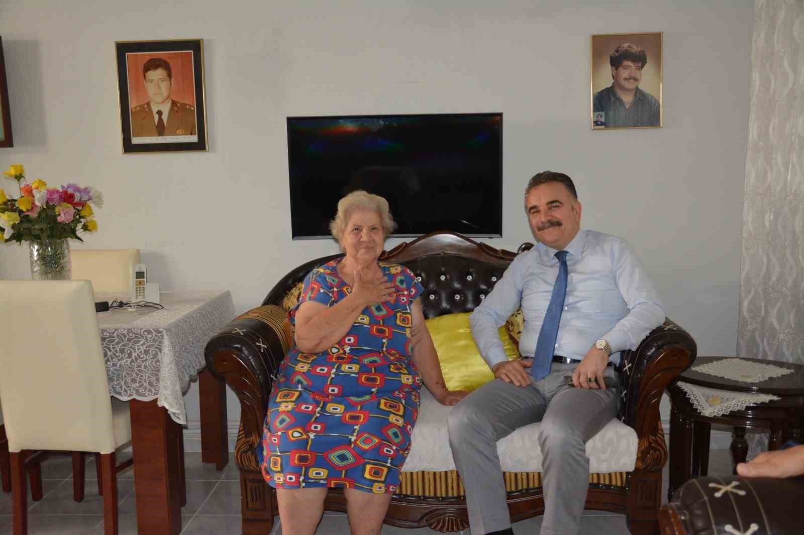 Kaymakam Odabaş&rsquo;tan şehit annelerine anlamlı ziyaret
