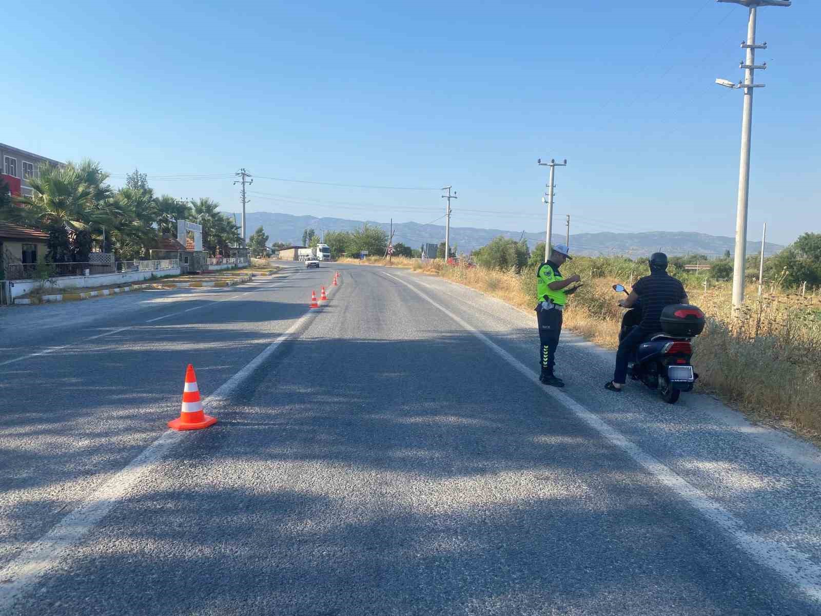 Jandarmadan motosiklet denetimi