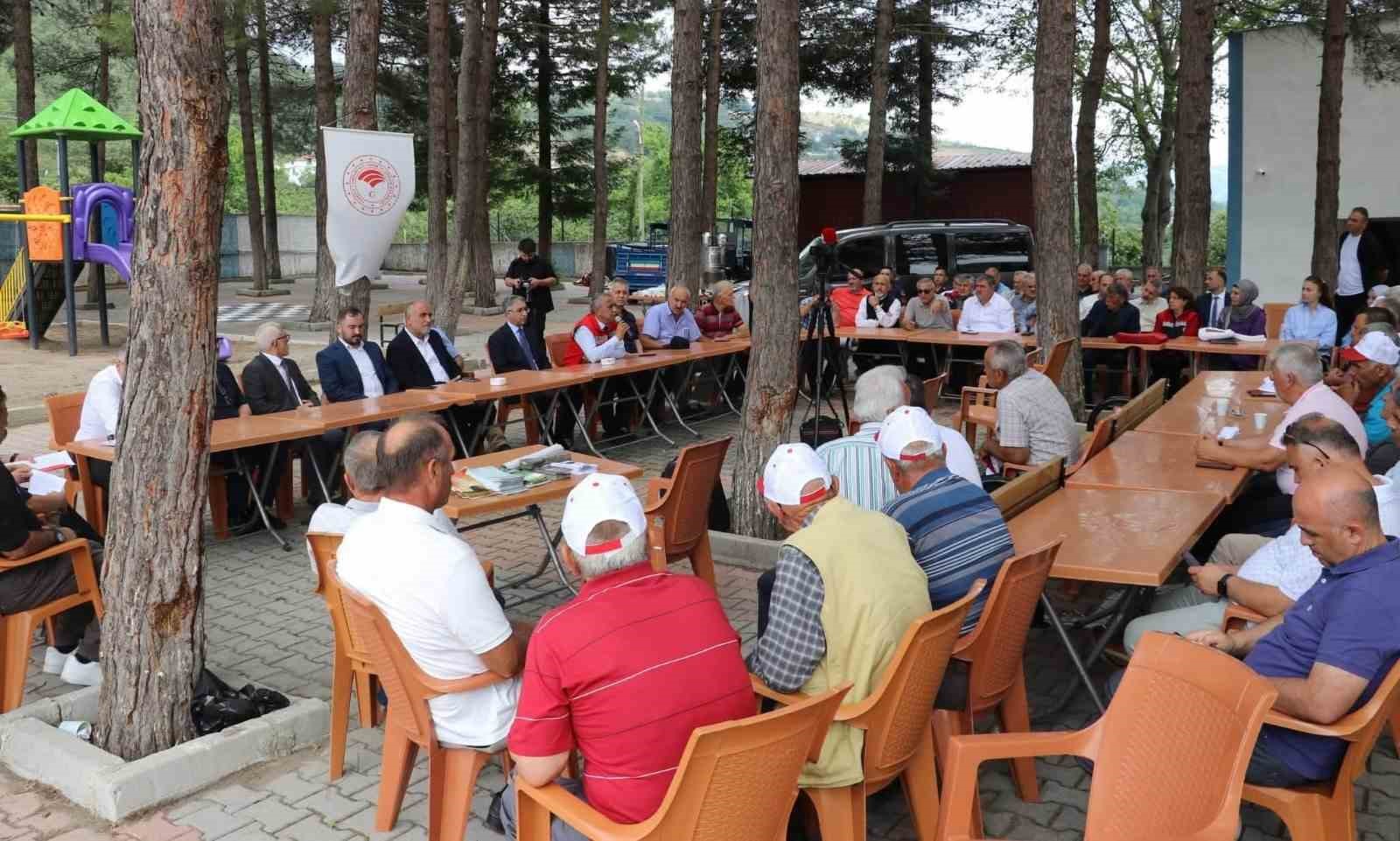 Canik’te üreticilere tarımın güncel başlıkları anlatıldı
