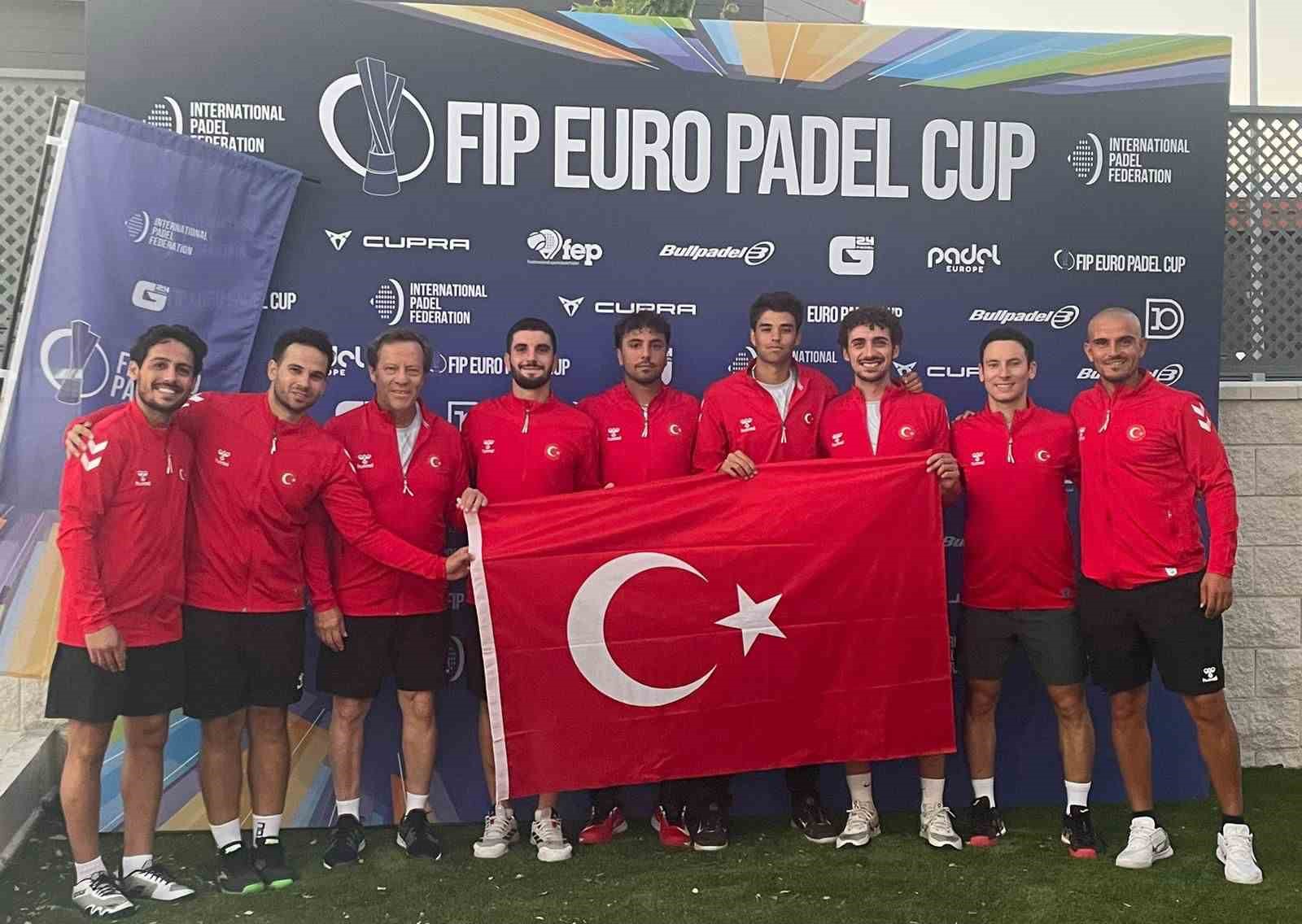 Türkiye Padel Milli Takımı’nda, ATDSK’dan sporcu