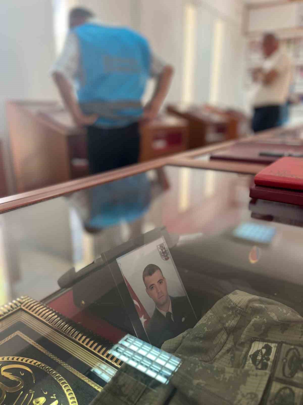 Denetimli Serbestlik yükümlülerinden şehitliğe anlamlı ziyaret