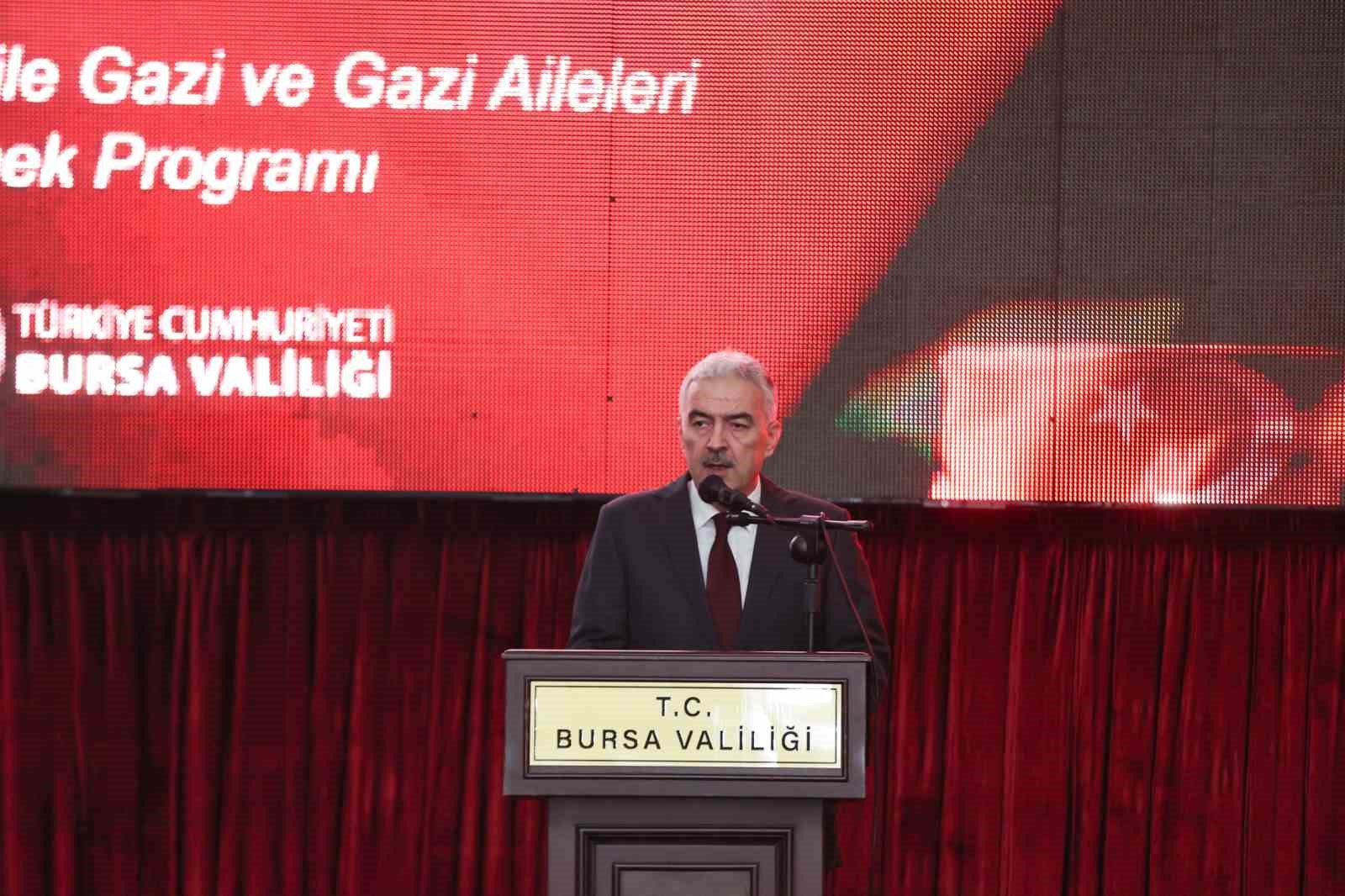 Bursa Valiliği, şehit ve gazi aileleriyle bir araya geldi