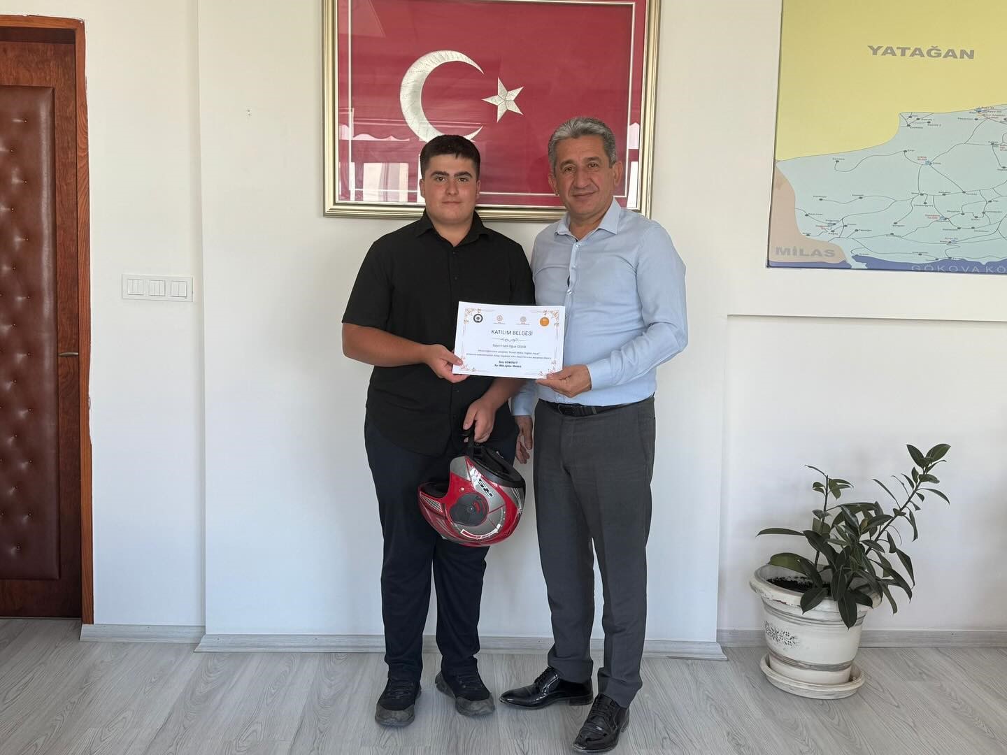 Menteşe&rsquo;de Kaskom projesinde &ouml;ğrencilere belgeleri takdim edildi
