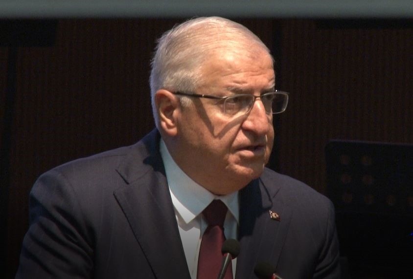 Bakan Güler: "Terörsüz Türkiye süreci, bugünümüzün değil, yarınlarımızın da güvenliğini sağlamaya yönelik tarihi bir adımdır"