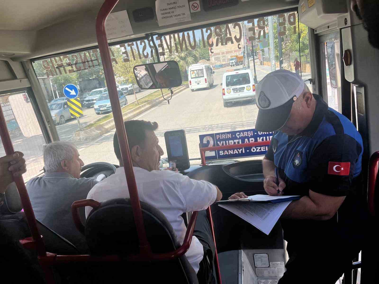 Toplu taşıma ara&ccedil;larına sıkı denetim
