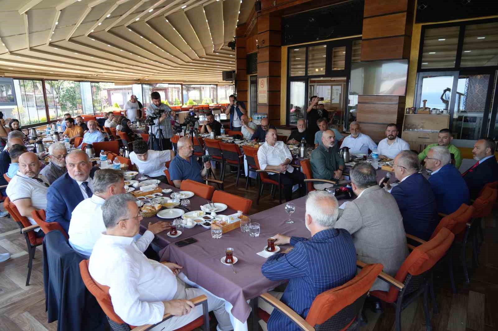 Başkan Candal’dan ’aileyi darp’ iddiası açıklaması