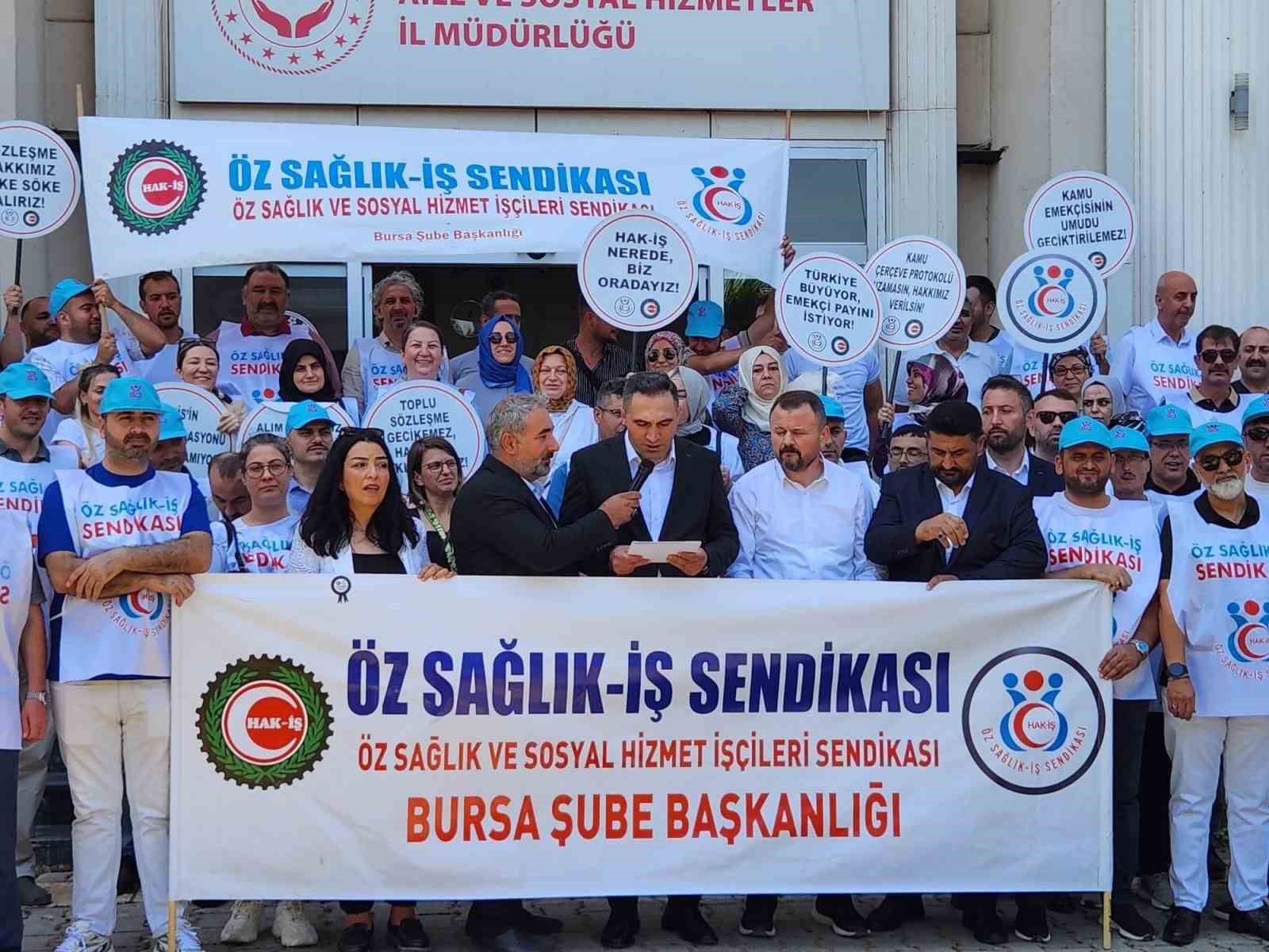 &Ouml;z Sağlık İş Sendikası, işverenin sunduğu teklifi protesto etti

